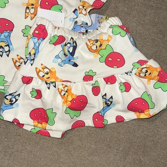 Kids Bluey Print Matching Set - White and Red - Picture 2 of 6